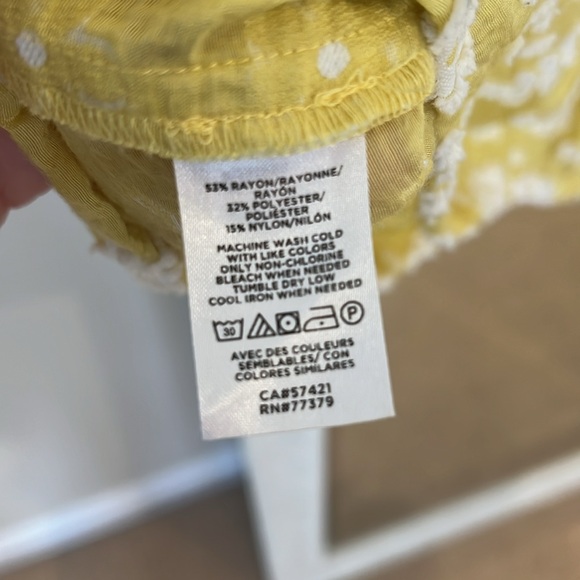 Ann Taylor Yellow & White Floral Blouse - Picture 6 of 6